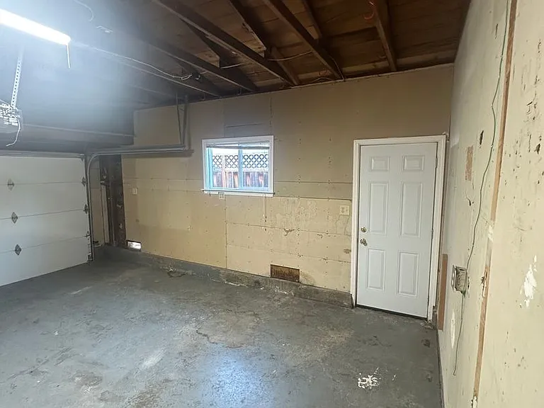 4309 Ross Ave — Photo 21