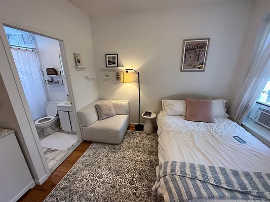 Rented by J Misrahi Realty Corp | media 3