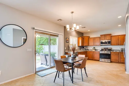 1443 E Joseph Way Photo 1