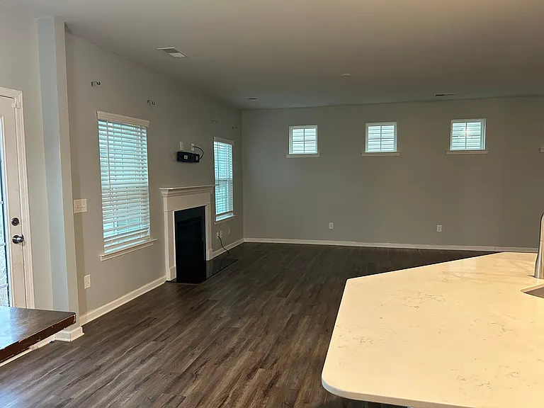 1174 Loggerhead Dr — Photo 12