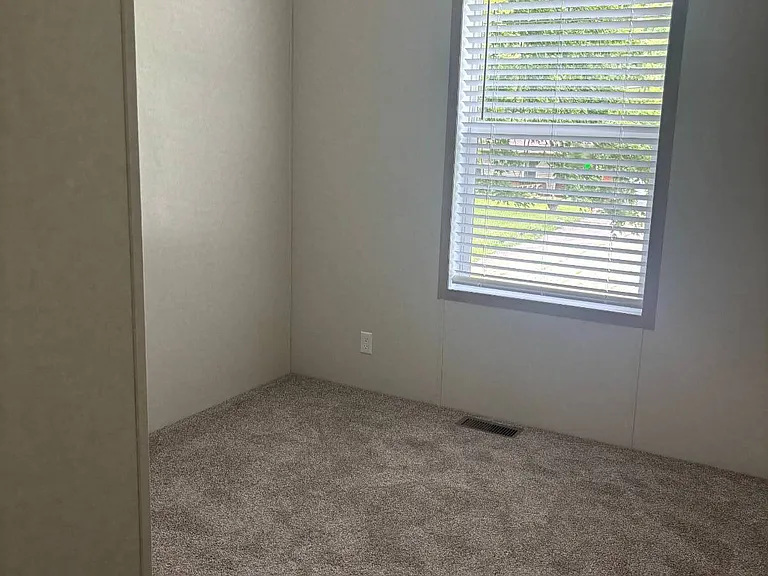 808 Stanley St #900 — Photo 8