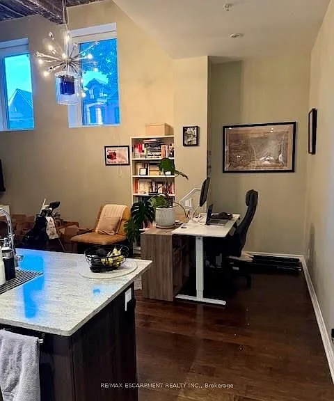 50 Murray St W #106 — Photo 3