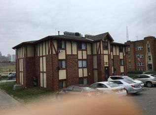 132 N 31st St, Omaha, NE 68131