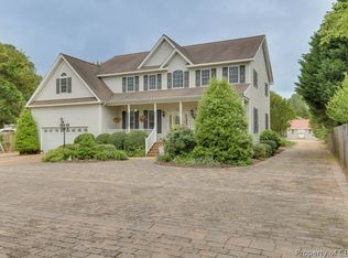 2074 Hayes Rd, Hayes, VA 23072