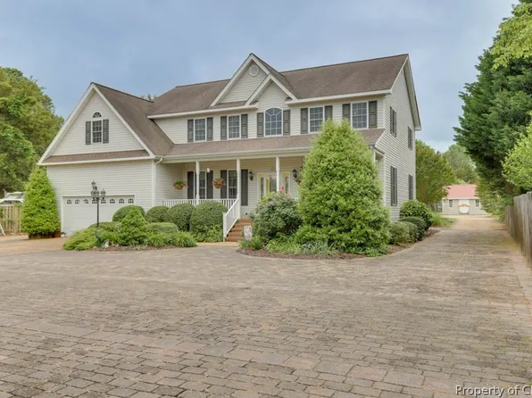 2074 Hayes Rd, Hayes, VA 23072