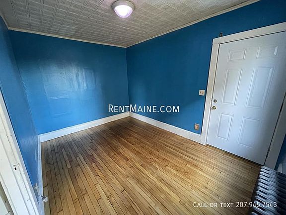 4th image of 9 Catell St APT 2