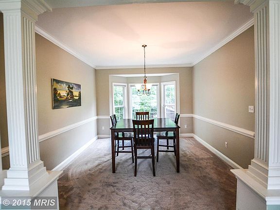 4th image of 28 Cardinal Forest Dr