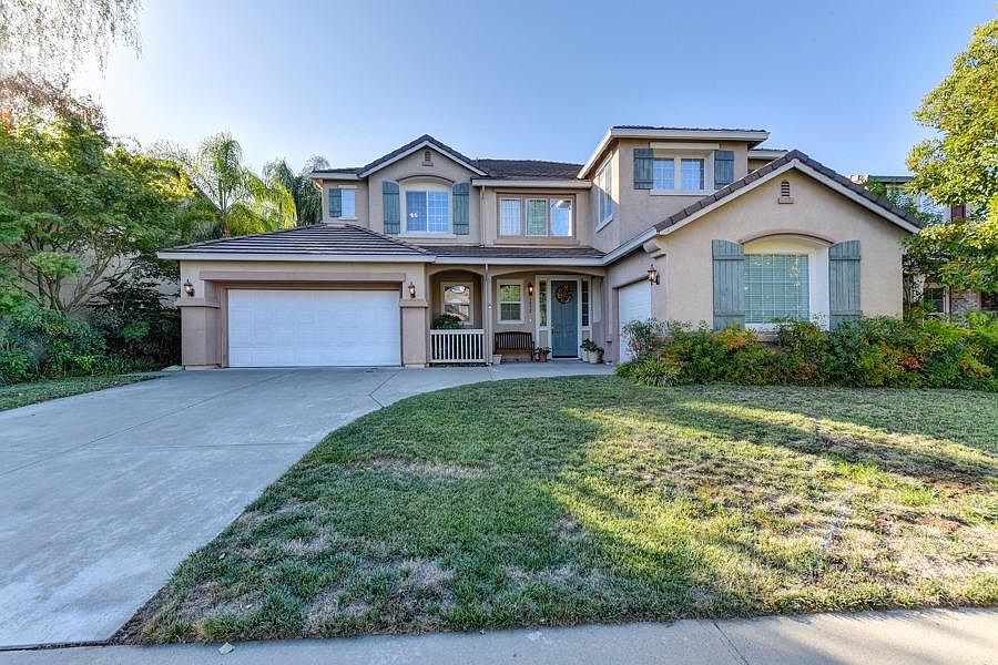2nd image of 1852 Casterbridge Dr