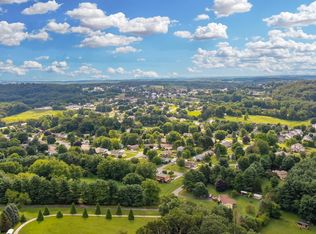 Kroms Dr, Manchester, MD 21102