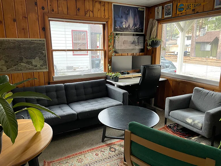 3100 Berkeley Ave #B — Photo 10