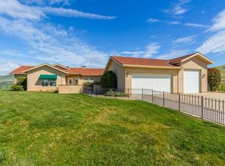 28359 Thermal Rd, Sanger, CA 93657