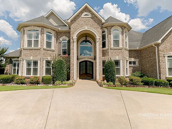 4th image of 111 Vanguard Ct