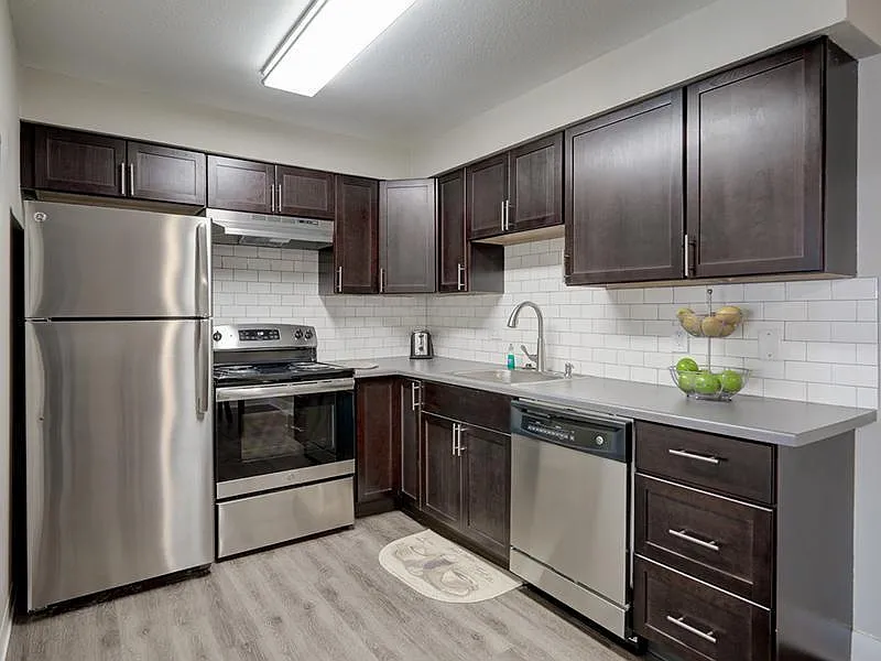 The Harrison Apartments — Photo 1