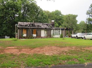 221 Beechwood Cir, Greenwood, SC 29646