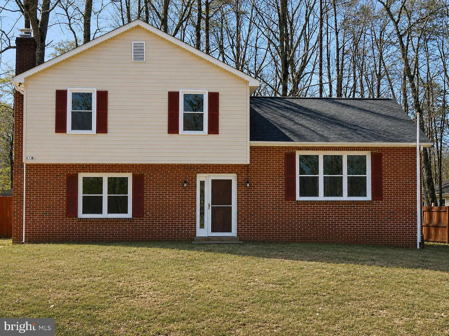 4 bed, 3.0 bath, 1816 sqft, $2,595 — Photo 1