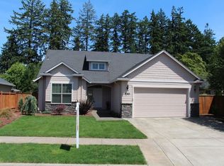 4585 Champagne Ln, Eugene, OR 97404