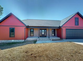 74 Timber Rdg, Mayfield, KY 42066