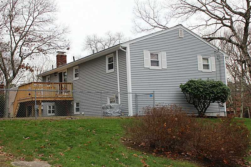 2nd image of 10 Daniel Dr