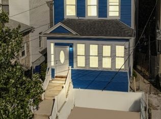 1084 Grove St, Irvington, NJ 07111