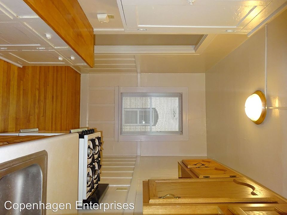 1st image of 507 E 14th St APT 26