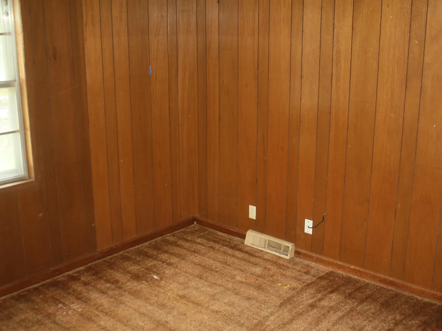 611 Sherman St. — Photo 3