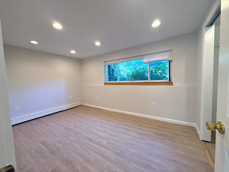 12 Wesleyan Rd #2 — Photo 27