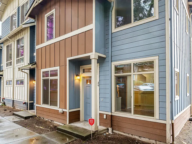 Pinnacle Townhomes — Photo 7