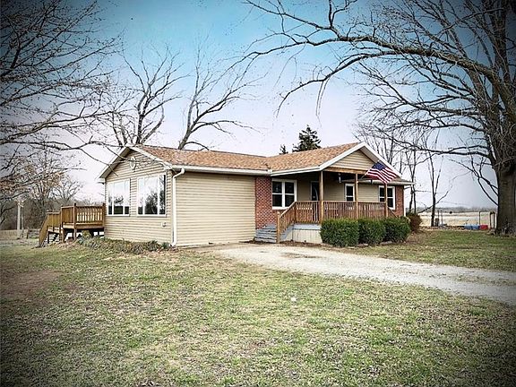 2nd image of 15411 E James Rd