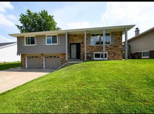 5902 W Overland Pass, Peoria, IL