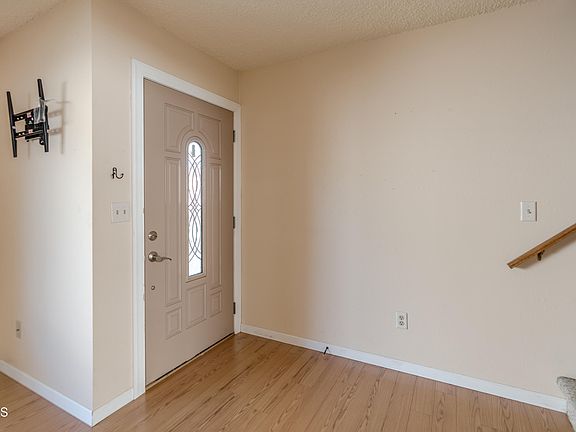3rd image of 3720 Renee Dr