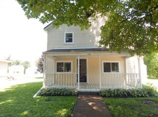 218 N Elm St, Franklin Grove, IL 61031