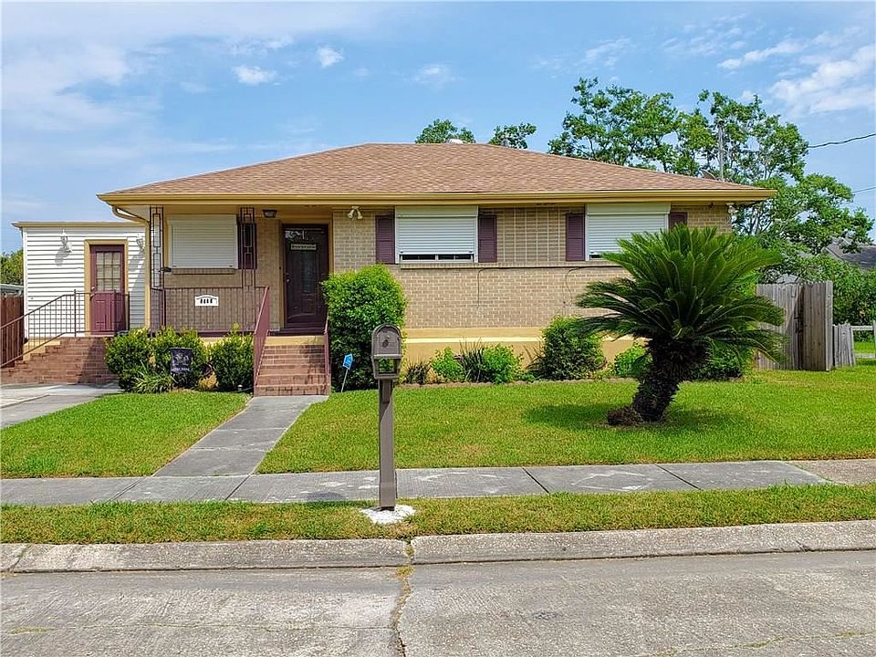 1st image of 4643 Longfellow Dr