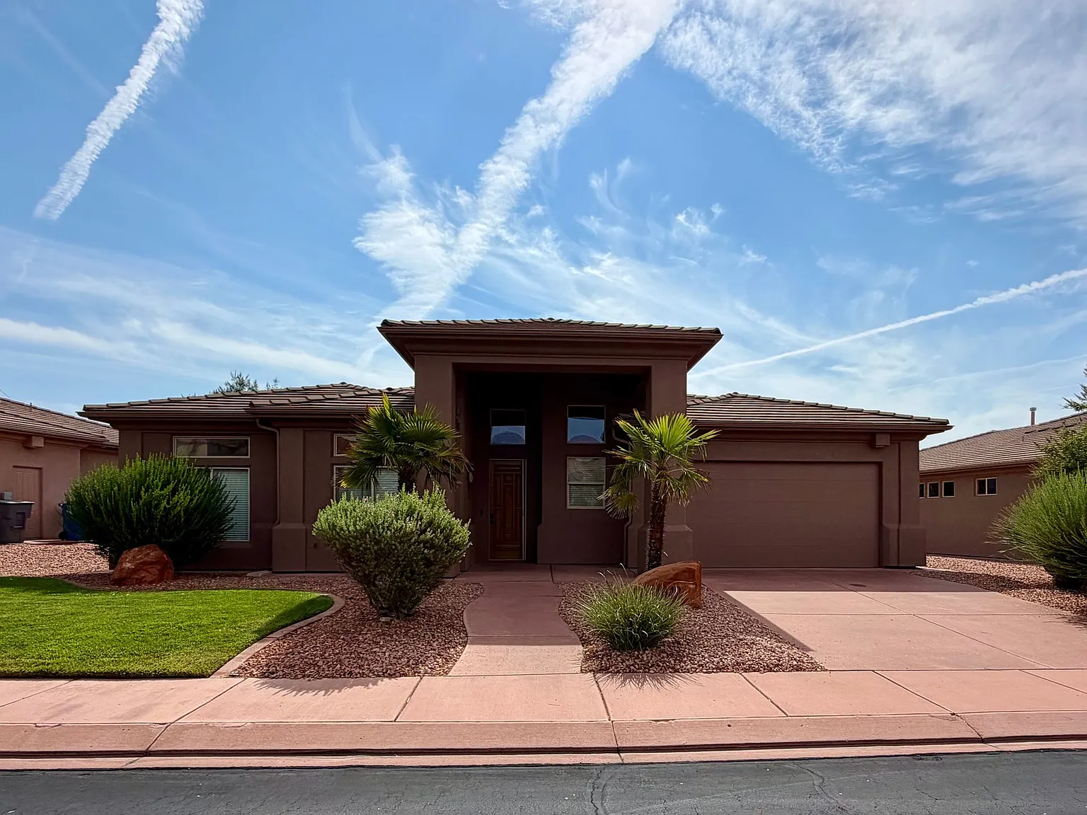 Charming 3 Bed/2 Bath Home in Saint George - Available 09/01 - $2500 — Photo 1