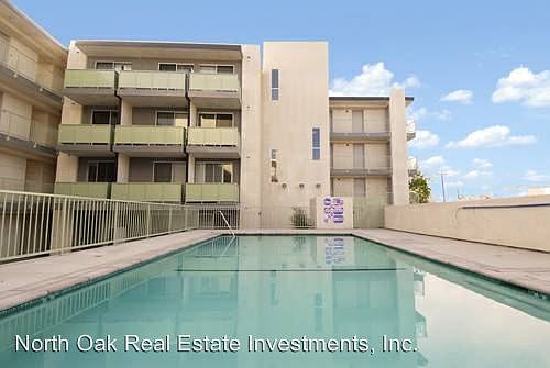 4th image of 1299 E Green St Unit 119