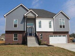 244 Ledina Ct, Clarksville, TN 37043