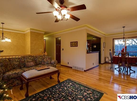 4th image of 3522 N 93rd Ave