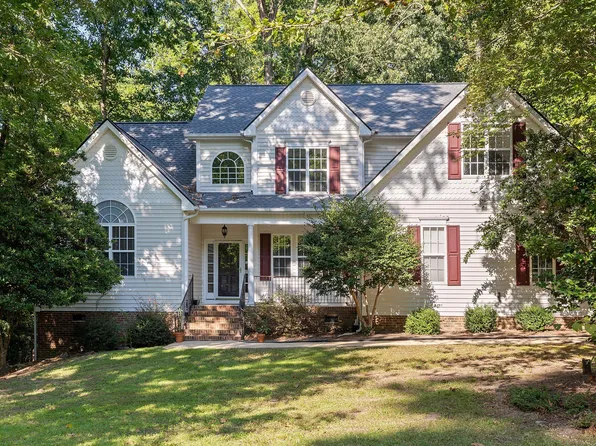 2912 Lautenberg Ln, Willow Spring, NC 27592