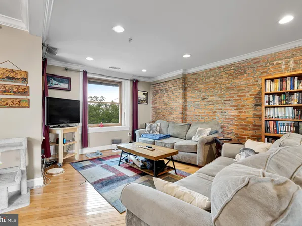150 Rhode Island Ave NW APT 403, Washington, DC 20001