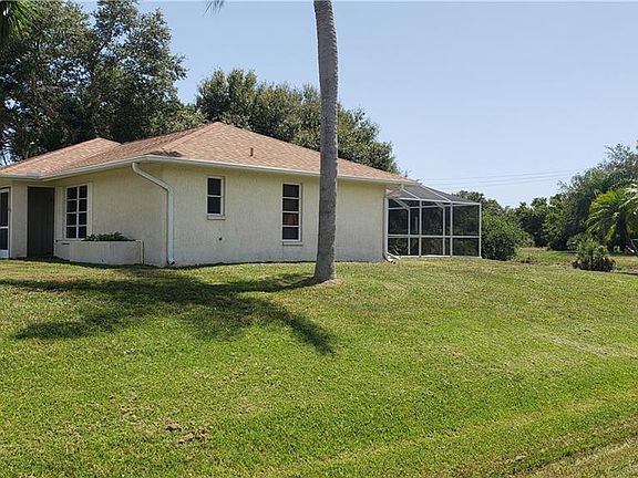 2nd image of 6097 Roberta Dr