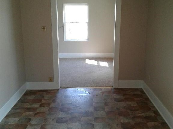 3rd image of 218 N Park St APT 6
