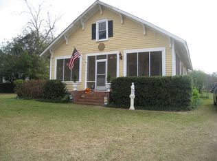 231 Baggs Ave SE, Pelham, GA 31779