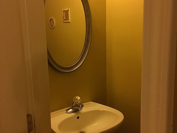 3rd image of 1251 Birkhall Dr