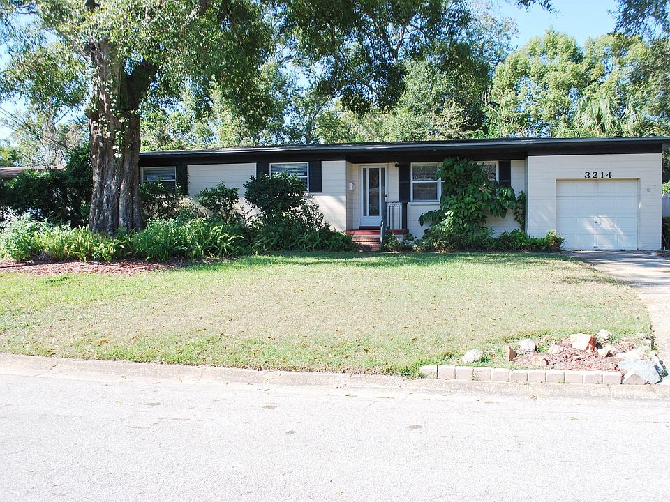 1st image of 3214 De Carlo Ln