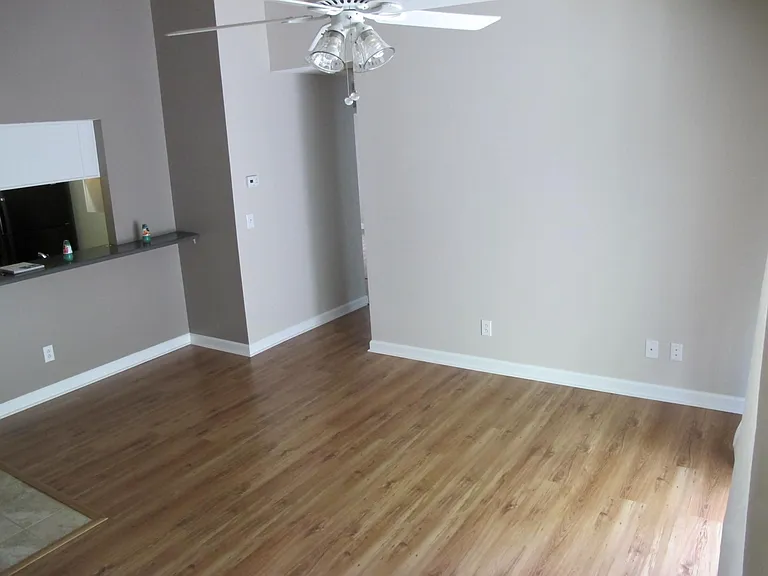 9621 Vinca Cir #3 — Photo 1