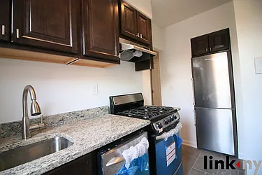 Rented by Link NY Realty
