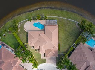934 Gulfstream Ct, Weston, FL 33327