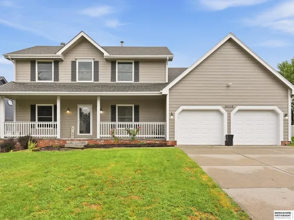 16216 Parker St, Omaha, NE 68118