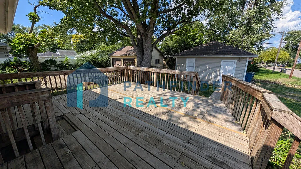 4 bed, 1658 sqft, $1,475 — Photo 3