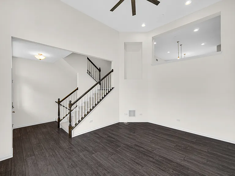 4456 Monroe Ct — Photo 8