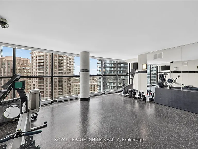 24 Wellesley St W #1206 — Photo 33